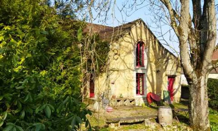 Le Petit Paris Chambre d'hôtes pour le week-end à Flagey-Echézeaux 