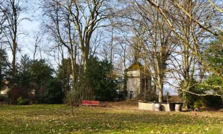 Le Petit Paris Chambre d'hôtes pour le week-end à Flagey-Echézeaux 